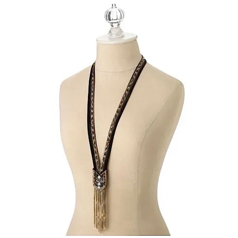 New Stella & Dot Nile necklace - never used, in original box and plastic wrap